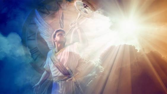 Hermoso cuadro de un ángel mirando hacia arriba contra un trasfondo de nubes azules a la izquierda, mientras una luz blanca fuertísima emerge a la derecha contra un trasfondo de rojos dorados, ilustración para la Segunda Venida de Jesucristo.