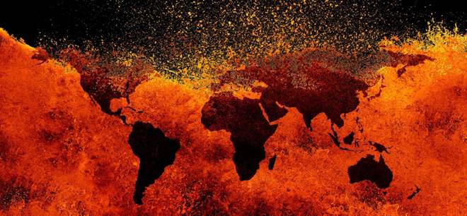 Una visualización de un mapa plano de los continentes del planeta Tierra en tonalidades de marón oscuro, contra un espacio de anaranjados y amarillos en la parte inferior, y en la superior, el espacio negro donde penetran llamas de fuego.