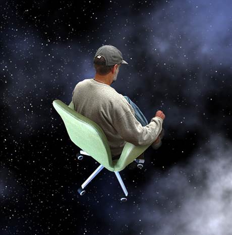 Gráfica de un varón sentado de espaldas en un sillón de ruedas en el espacio estrellado, ilustración para temas sobre la mente y el espíritu en editoriallapaz.org.