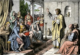 Al entrar el apóstol Pedro en la casa de Cornelio, centurión en Cesarea, Judea, encuentra a muchos congregados para escuchar el mensaje de Dios para ellos, gráfica que ilustra el comentario de McGarvey sobre Hechos 10.