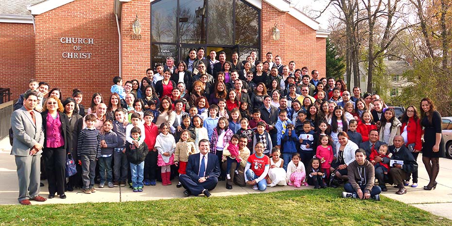 Fotografía de la congregación de la Iglesia de Cristo que se reúne en Silver Springs, Maryland, USA.